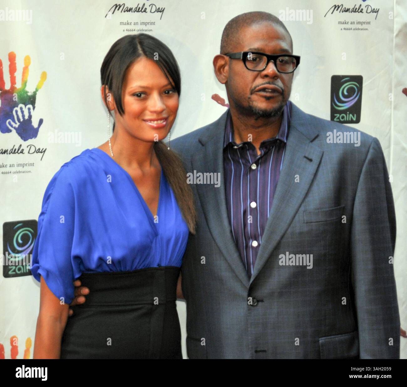 Halfshot zadvisory zselect hi-res stock photography and images - Page 19 -  Alamy, image size:1300x1234