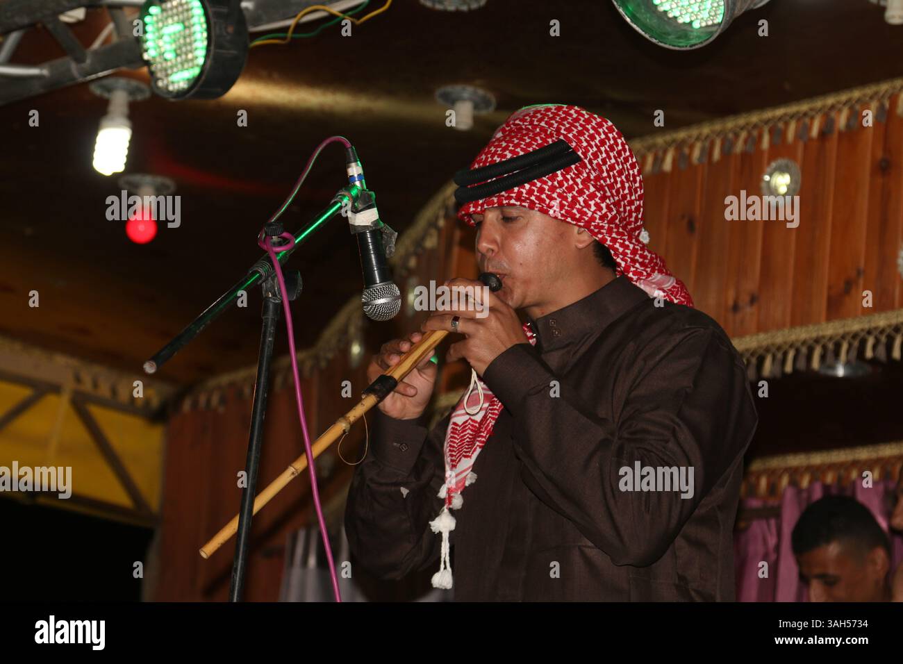 Palestinian Flute Bedouin wedding hi-res stock photography and images - Alamy