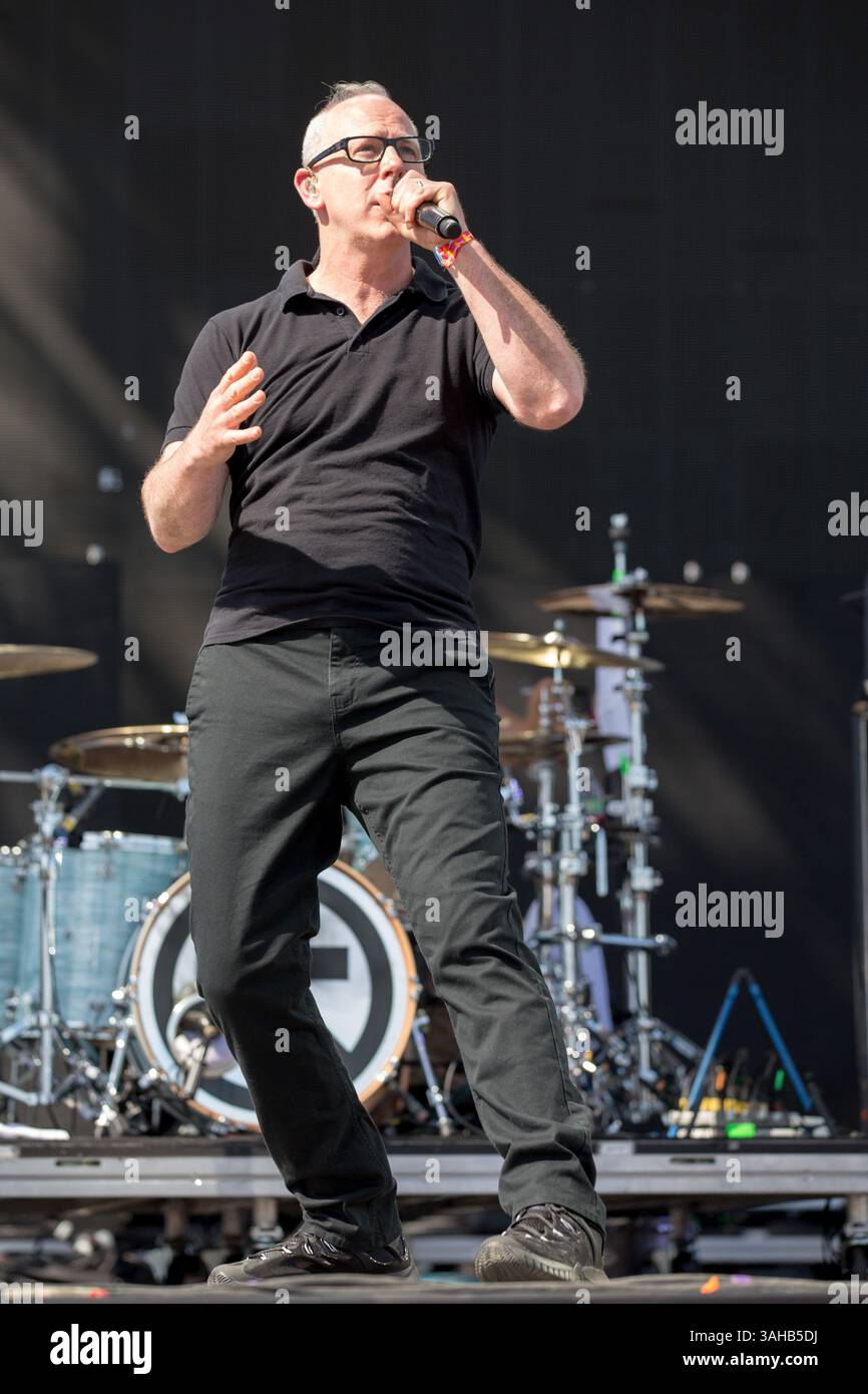 April 11, 2015 - Indio, California, U.S - Singer GREG GRAFFIN of Bad Religion performs live during the three day Coachella Music and Arts Festival at Empire Polo Club in Indio, California (Credit Image: © Daniel DeSlover/ZUMA Wire) Stock Photo