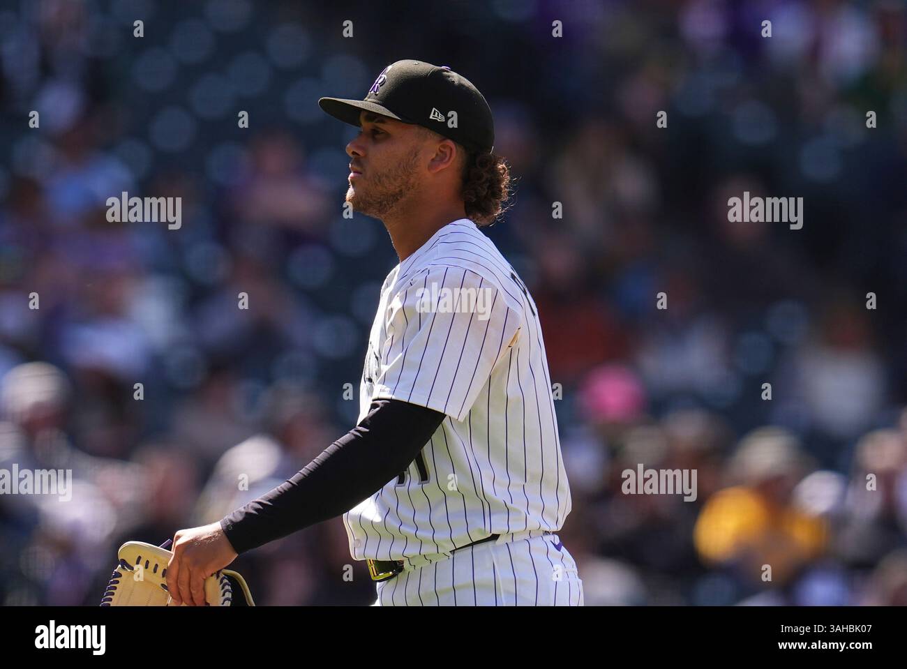 Colorado Rockies pitcher Luis Peralta (41) in the eighth inning of a ...