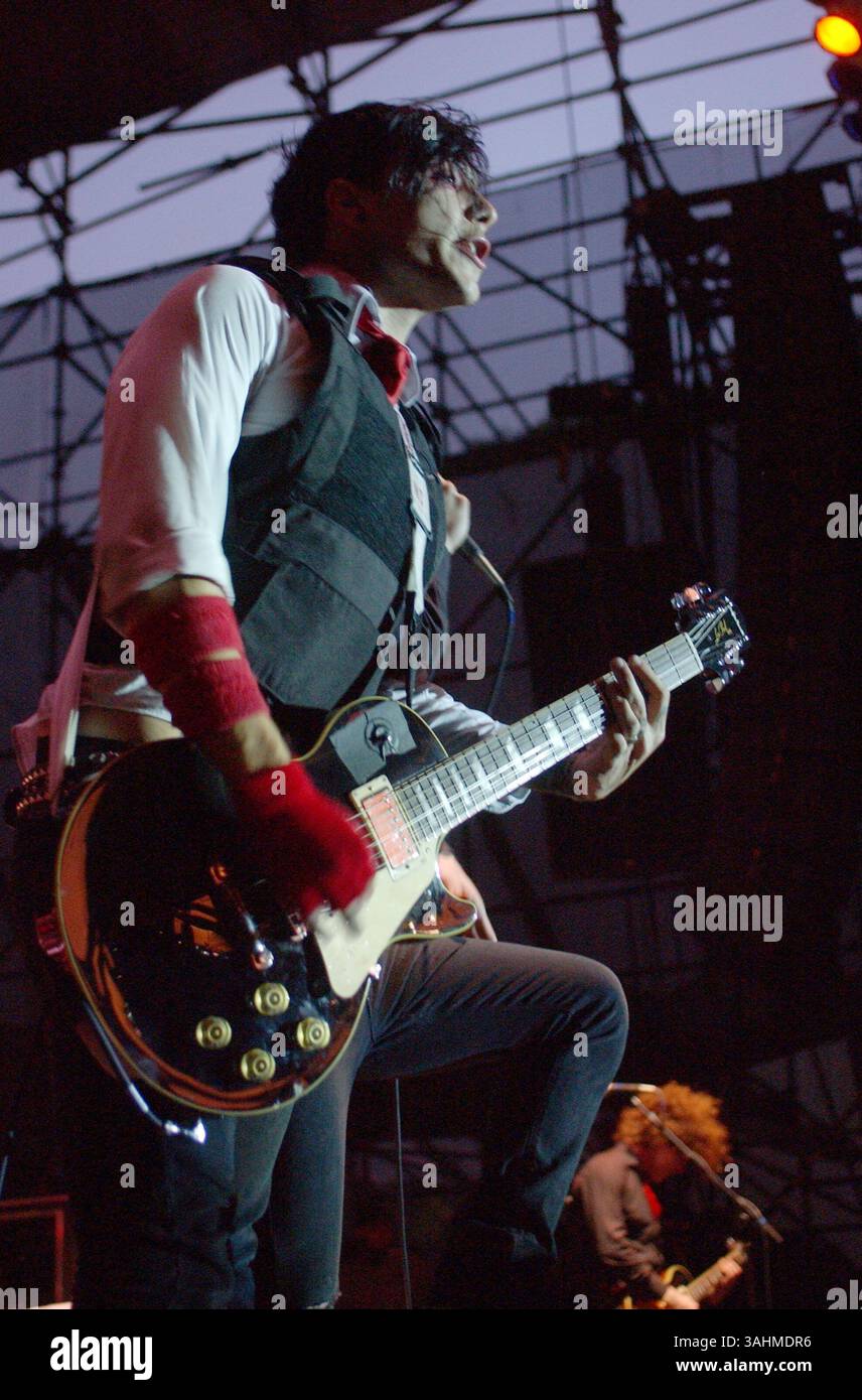 May 27, 2005 - Pittsburgh, Pa, U.S. - 27 May 2005 - Pittsurgh, Pennsylvania - Frank Iero. My Chemical Romance performs at Chevrolet Amphitheatre. Photo Credit. Laura Farr/AdMedia (Credit Image: © Laura Farr/AdMedia via ZUMA Wire) Stock Photo