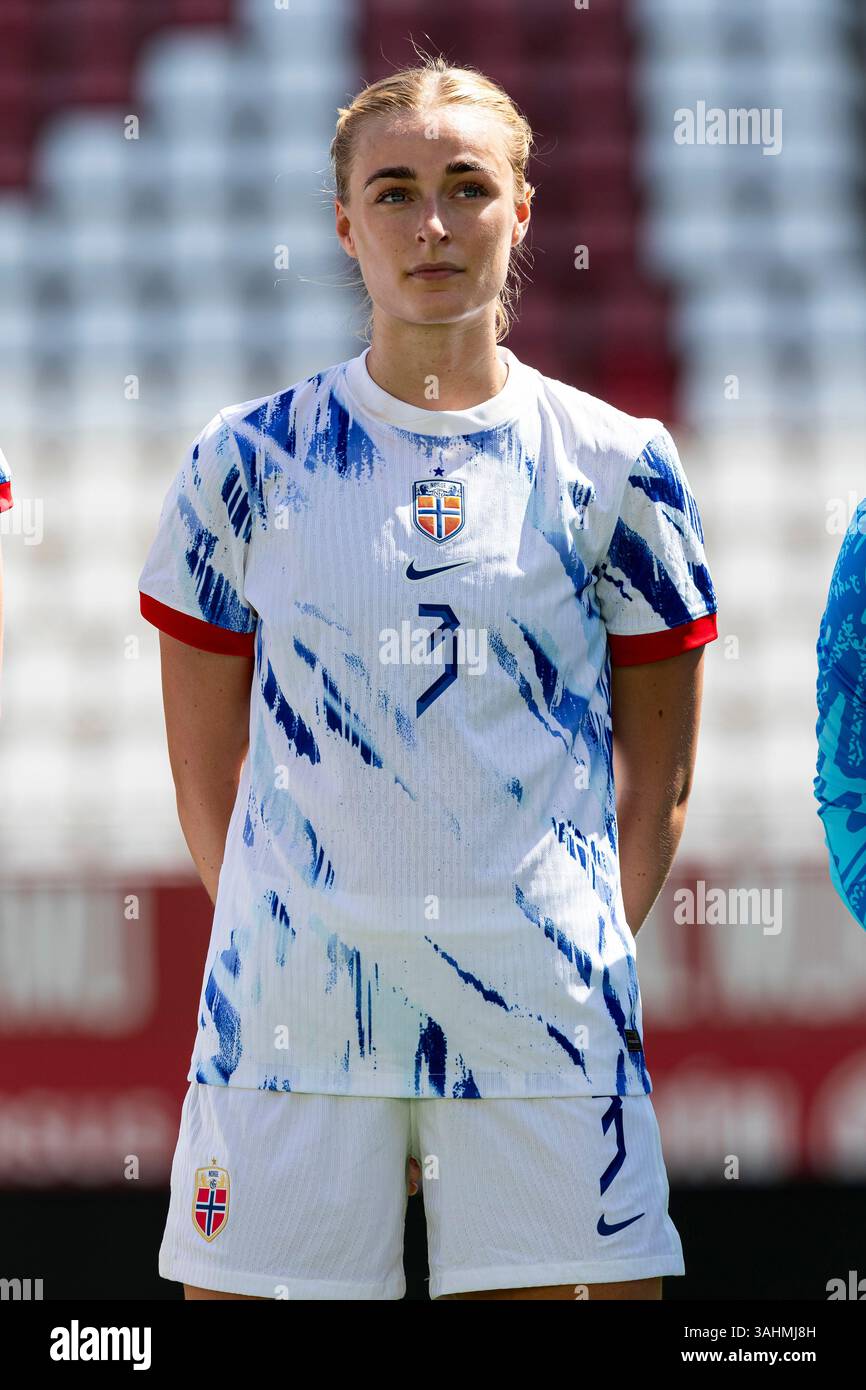 Brann's Steakhouse \u0026 Grille, image size:866x1390