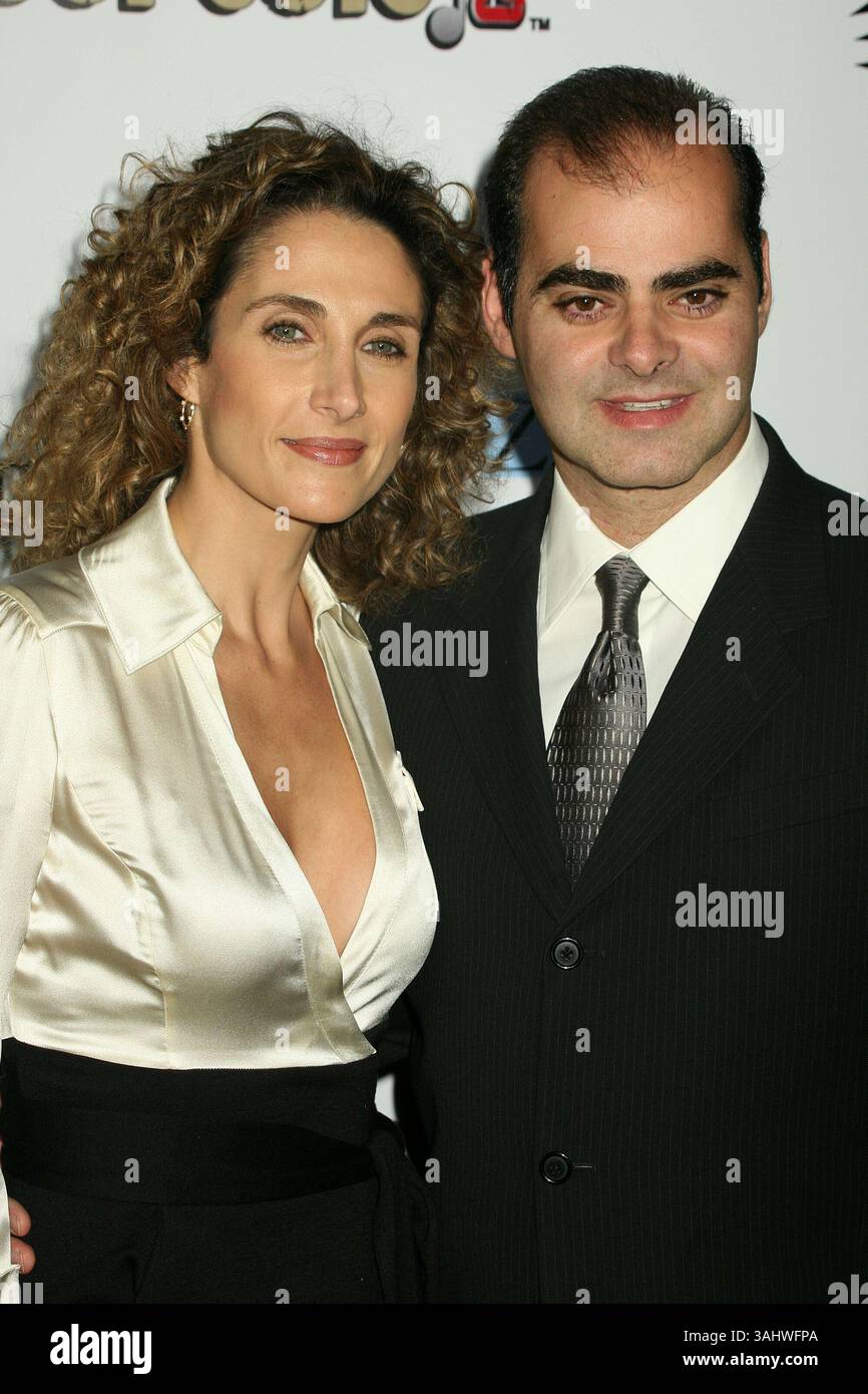 Actress sally hi-res stock photography and images - Page 9 - Alamy, image size:866x1390