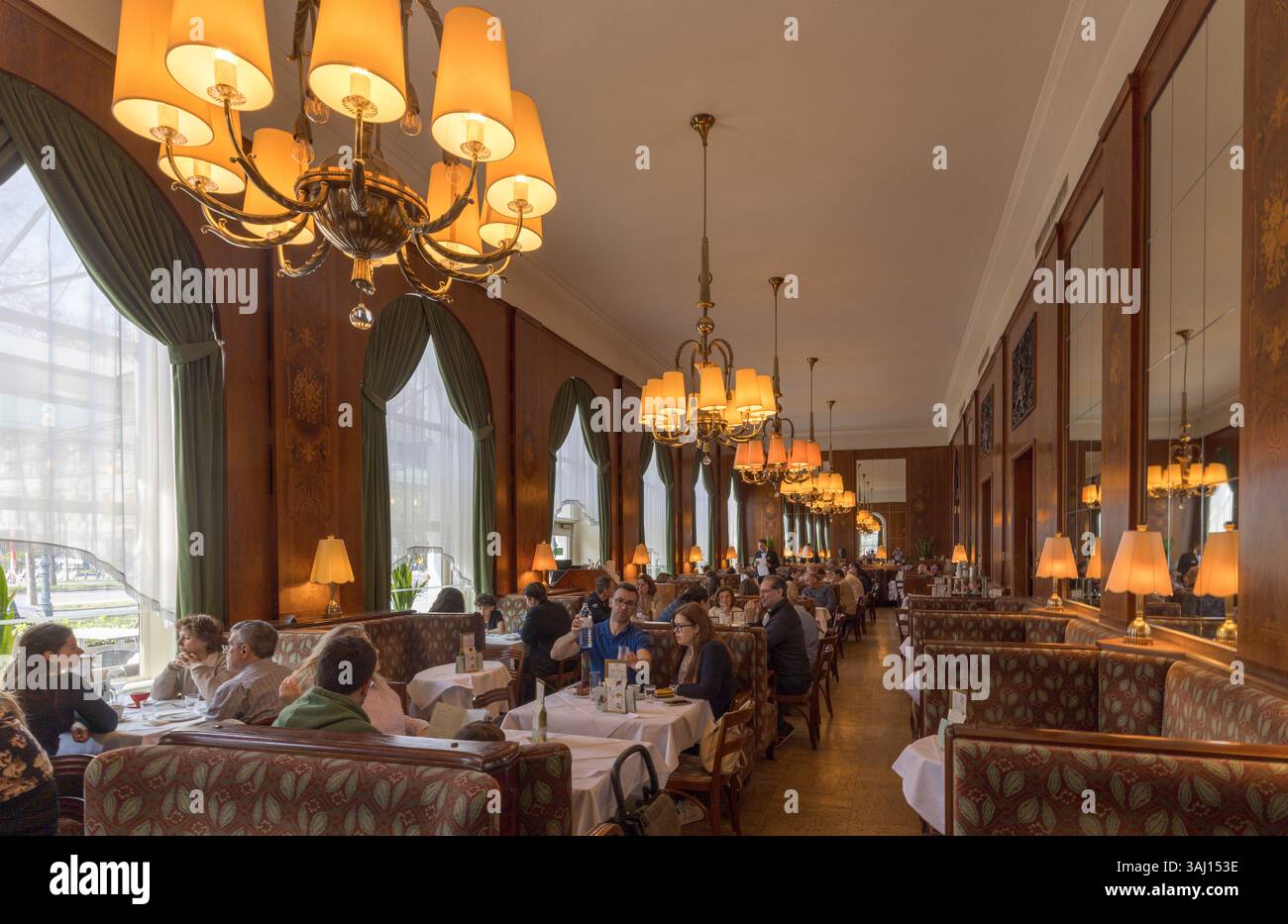 diners in Café Landtmann, Ringstrasse, Vienna, Austria Stock Photo