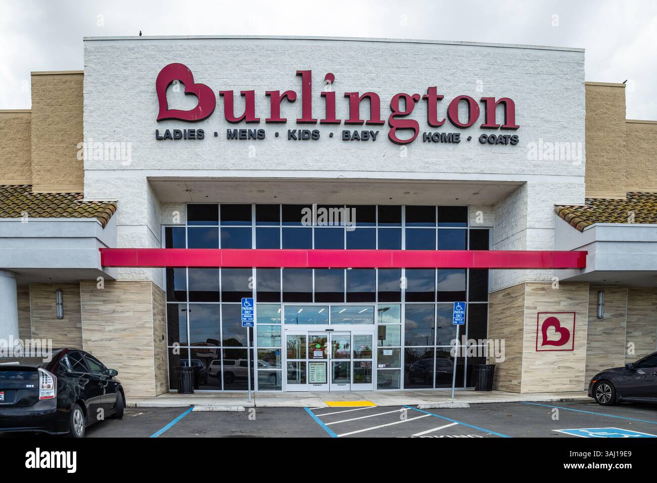 A Burlington clothing store in Lodi California USA Stock Photo Alamy