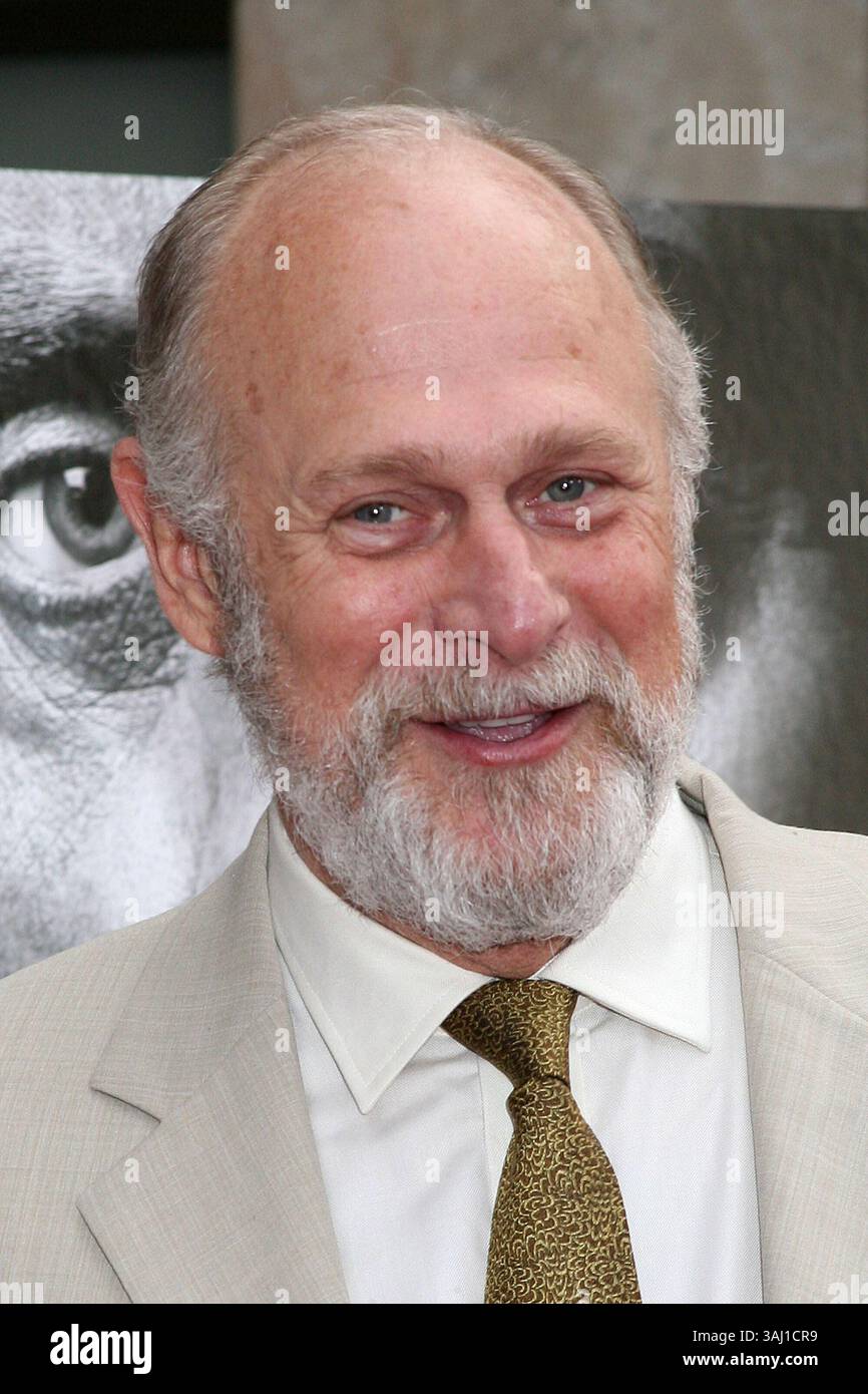 Gerald mcraney deadwood hi-res stock photography and images - Alamy
