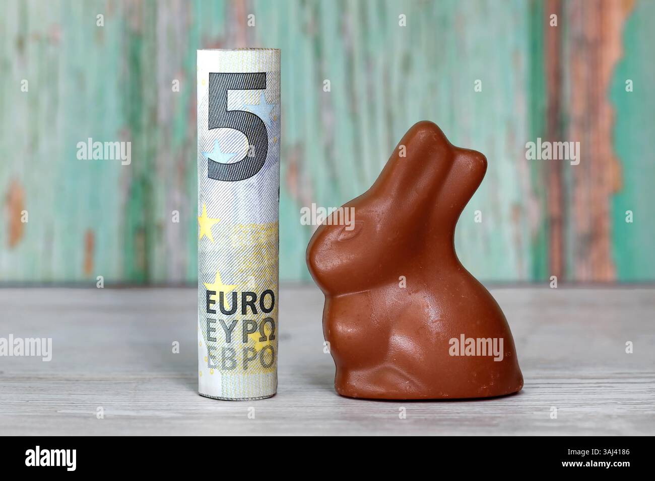 The money bunny hi-res stock photography and images - Alamy