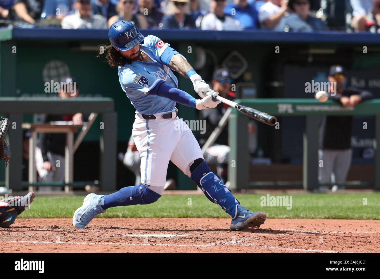 KANSAS CITY, MO - APRIL 10: Kansas City Royals second base Jonathan ...