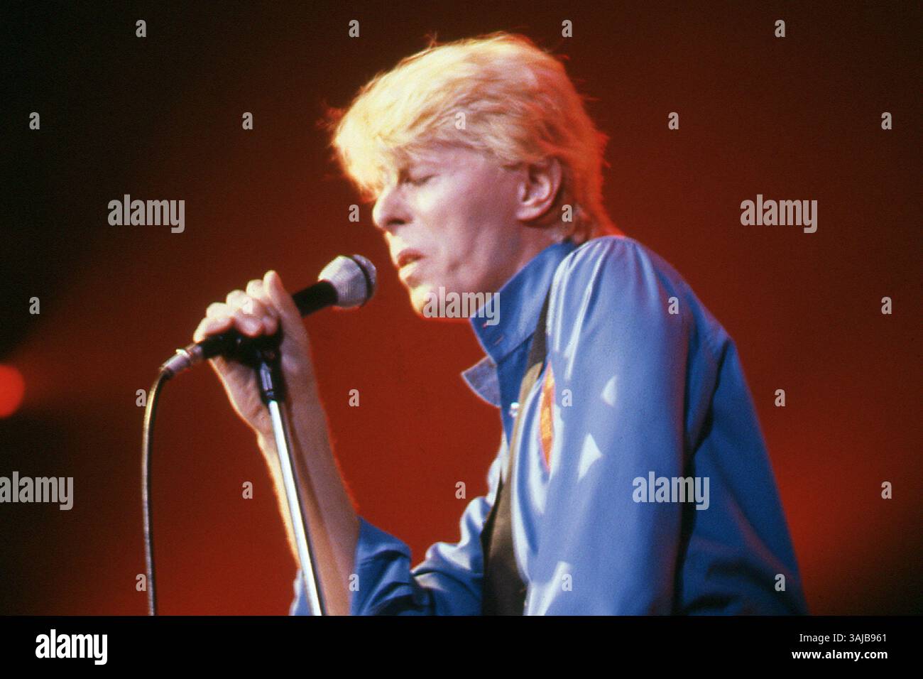 David Bowie, Montreal Forum, Quebec, Canada, July 13, 1983 Stock 