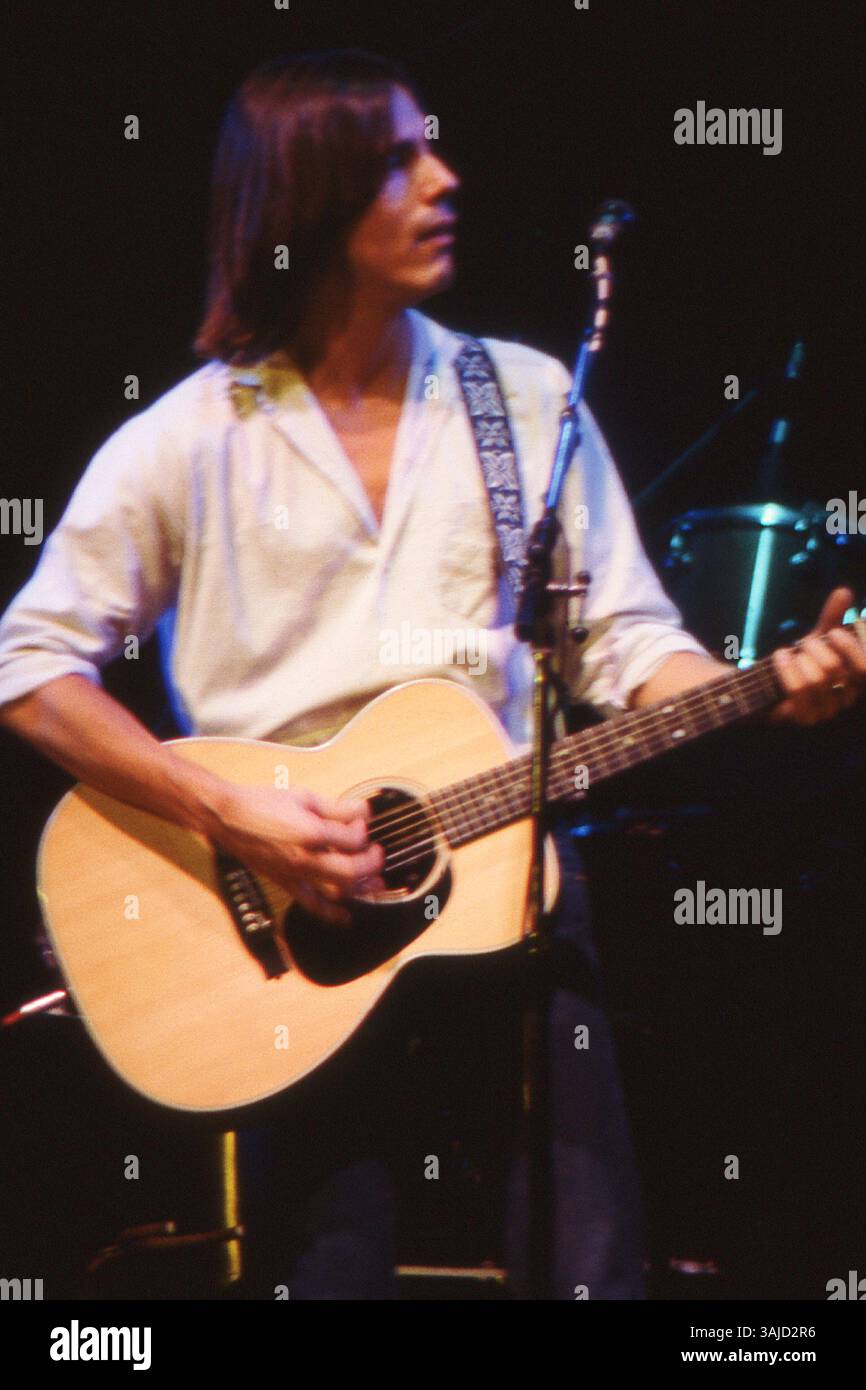 Jackson browne 1978 hi-res stock photography and images - Alamy