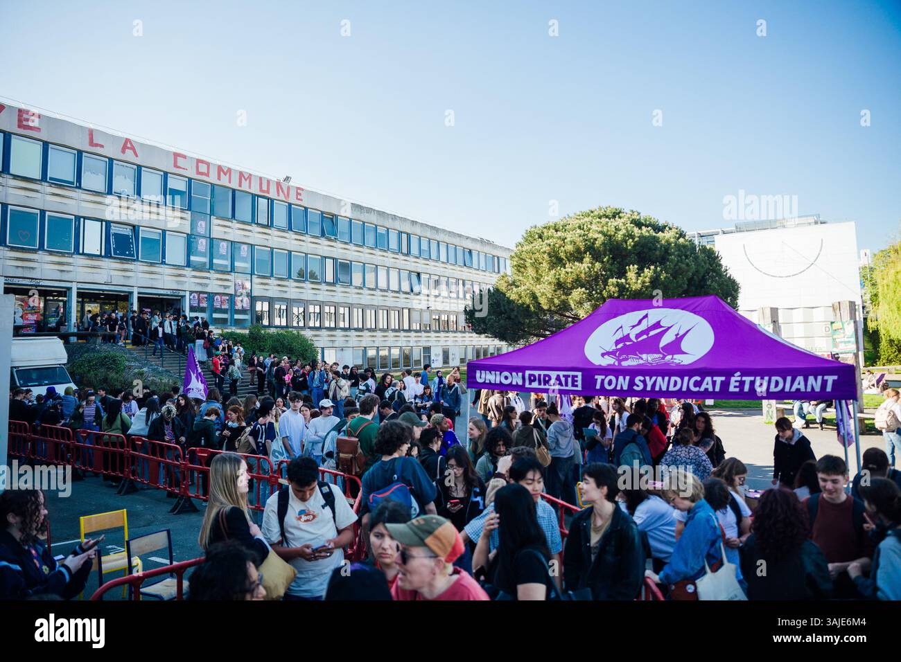 Illustrative photo of a section of the University of Rennes 2. Students ...