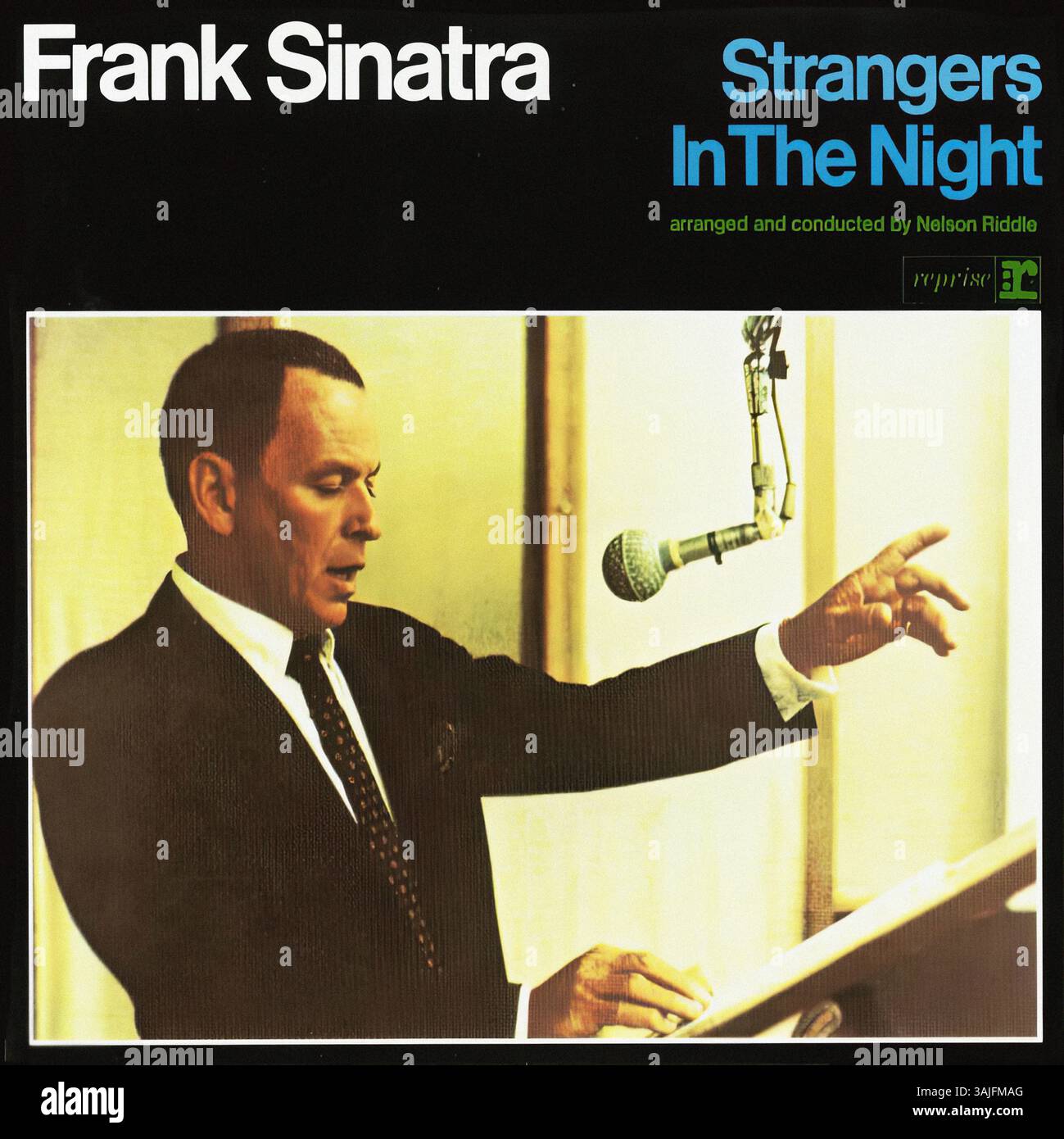 Frank Sinatra - Strangers In The Night 1966 - Vintage Vinyl 33 rpm