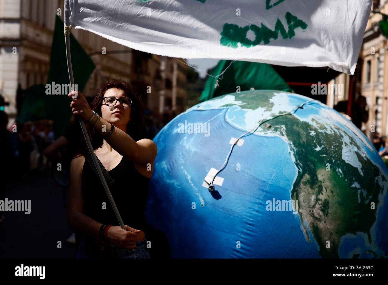 Roma, Italia. 11th Apr, 2025. Manifestazione Friday for Future - Roma ...