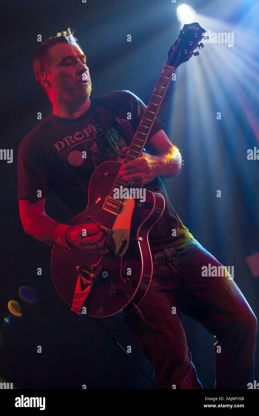 Ken bethea hi-res stock photography and images - Alamy, image size:866x1390