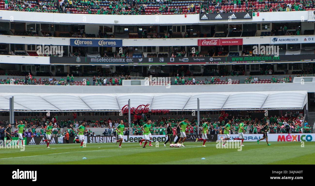 June 11, 2017 - Mexico City, DF, Mexico - Mexico City, Mexico - Sunday June 11, 2017: Mexico, El Tri during a 2018 FIFA World Cup Qualifying Final Round match with both men's national teams of the United States (USA) and Mexico (MEX) playing to a 1-1 draw at Azteca Stadium. (Credit Image: © Michael Janosz/ISIPhotos via ZUMA Wire) Stock Photo
