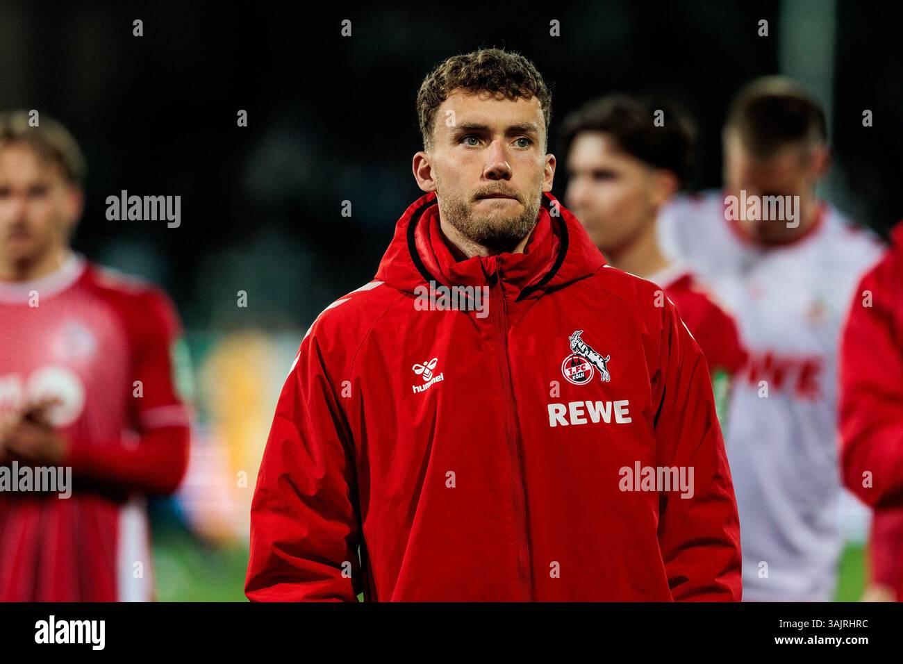 Luca Waldschmidt 1 FC K ln 9 Angefressen Frustriert Vor Der Kurve 