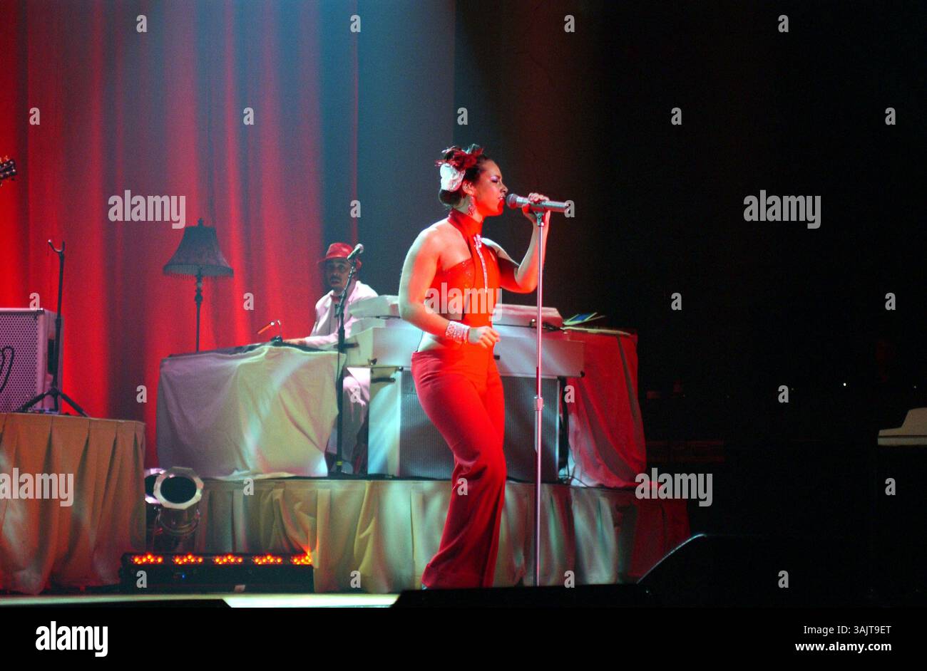 The diary of alicia keys hi-res stock photography and images - Alamy