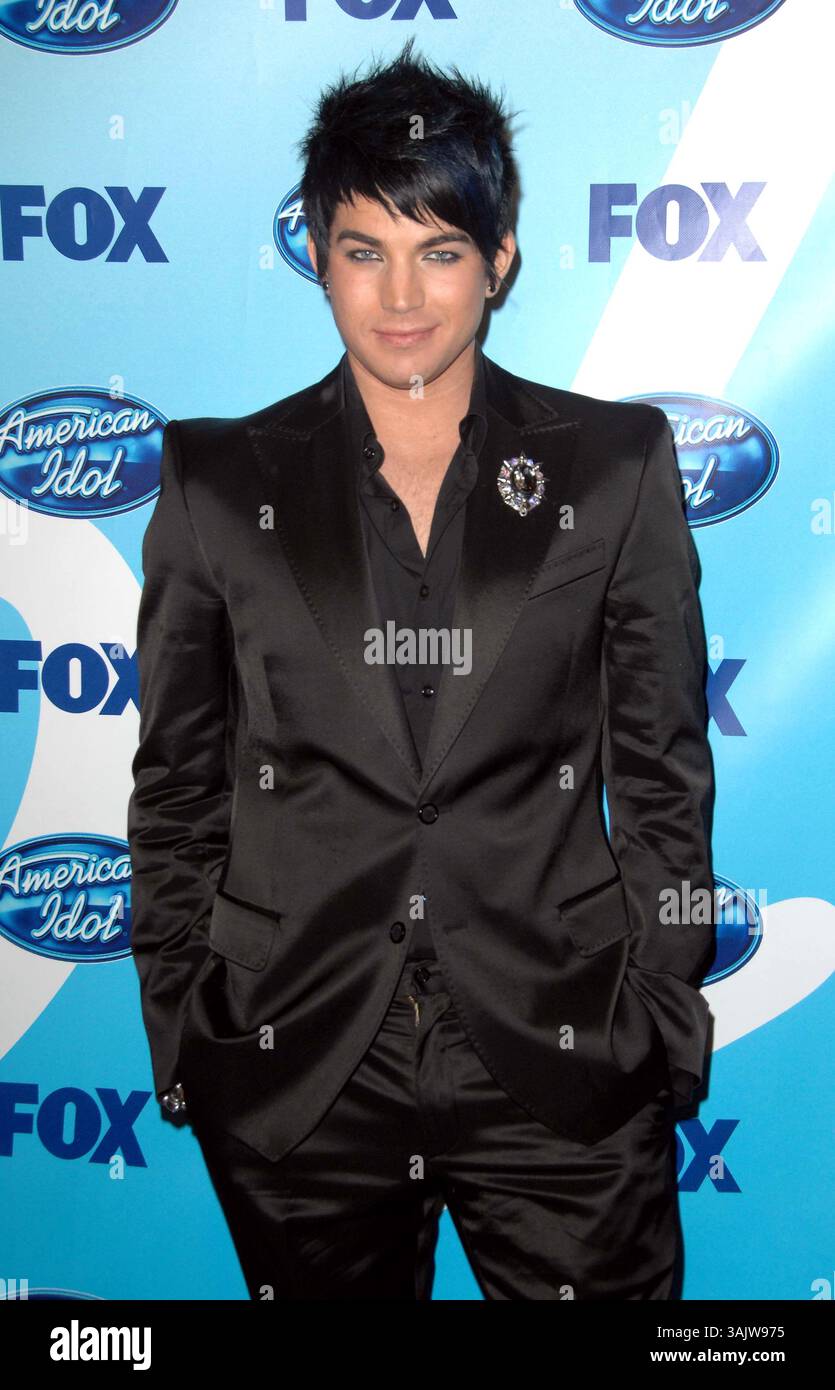 James lambert hi-res stock photography and images - Page 2 - Alamy, image size:835x1390