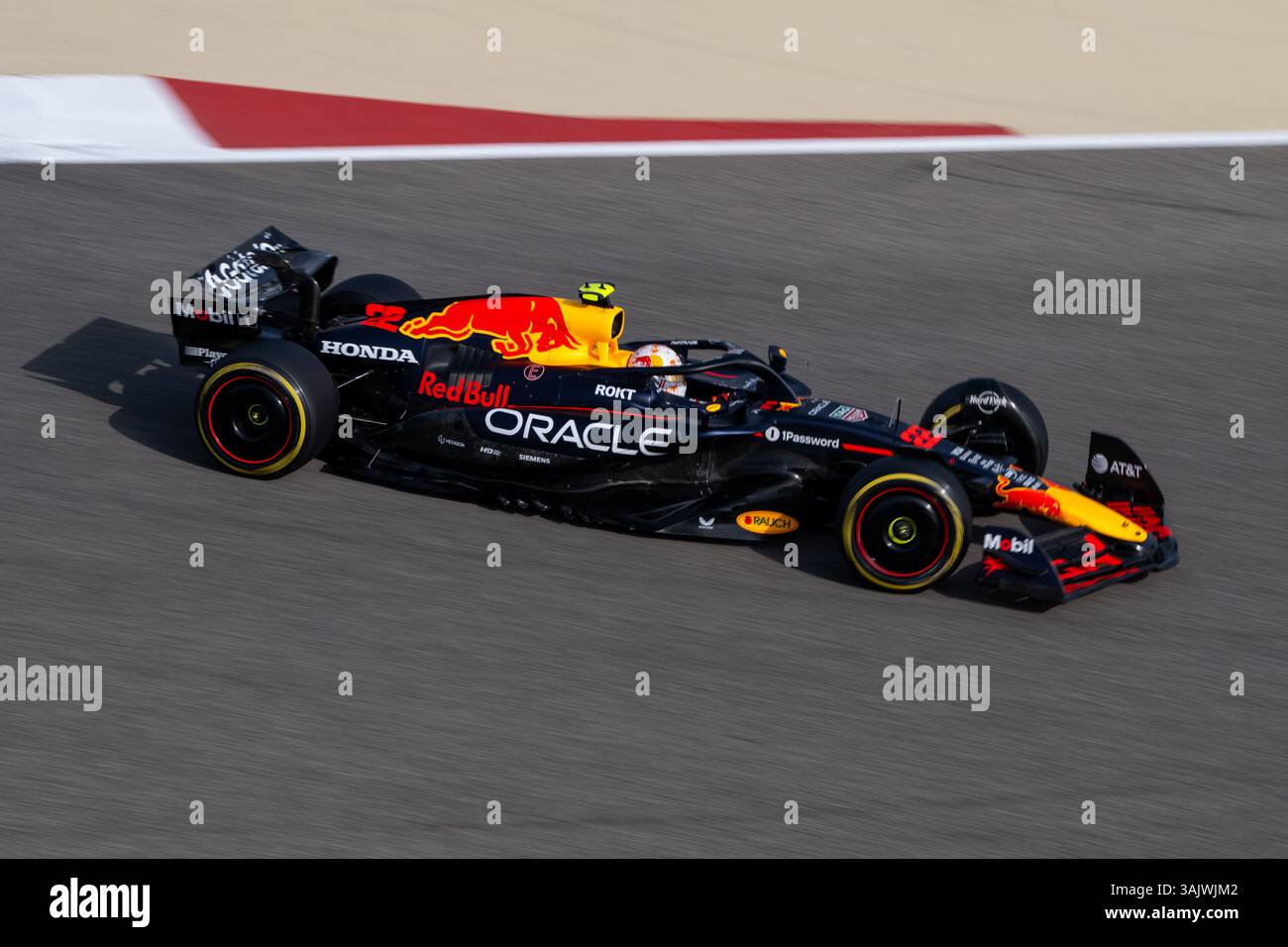 Oracle Red Bull Racing Japan Yuki Tsunoda (Oracle Red Bull Racing, Japan, #22) im RB21, BAH, Formel ...