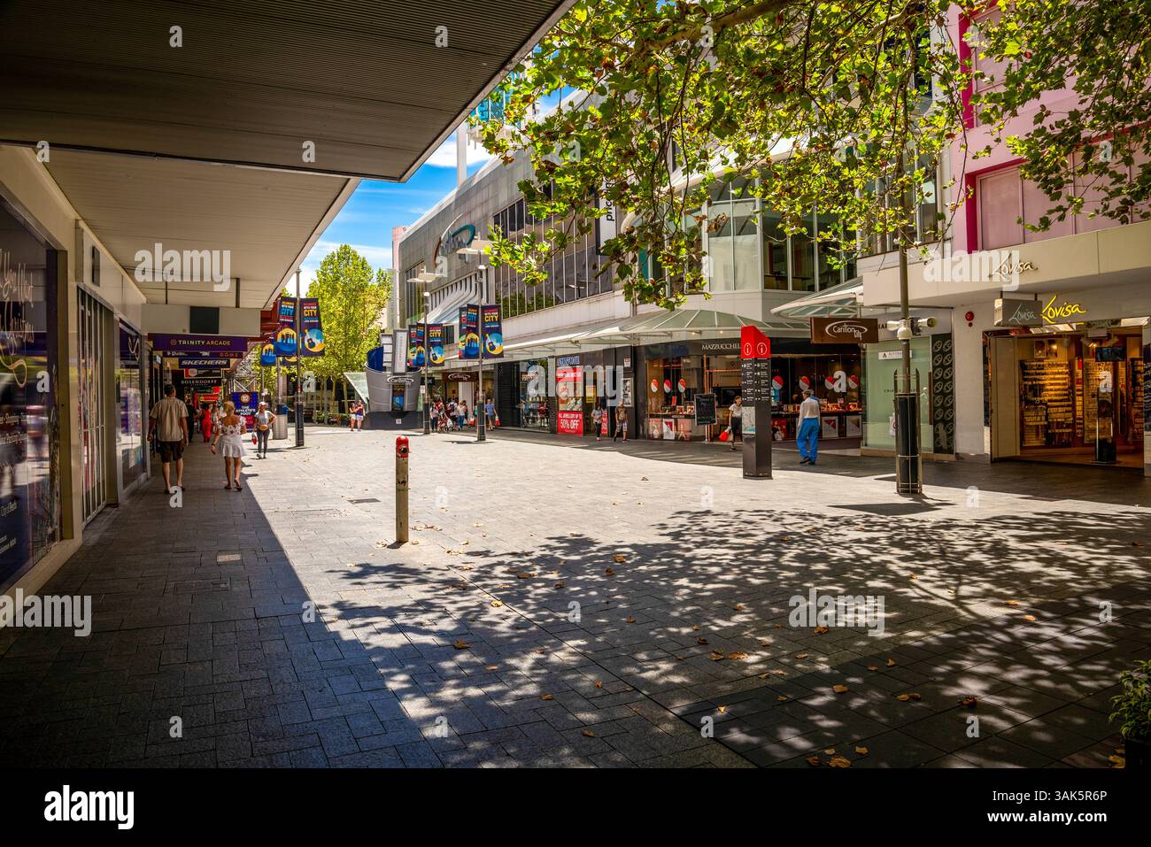 Walking Street in a Shopping District in City Centre, Perth, Australia, January 2020 Stock Photo