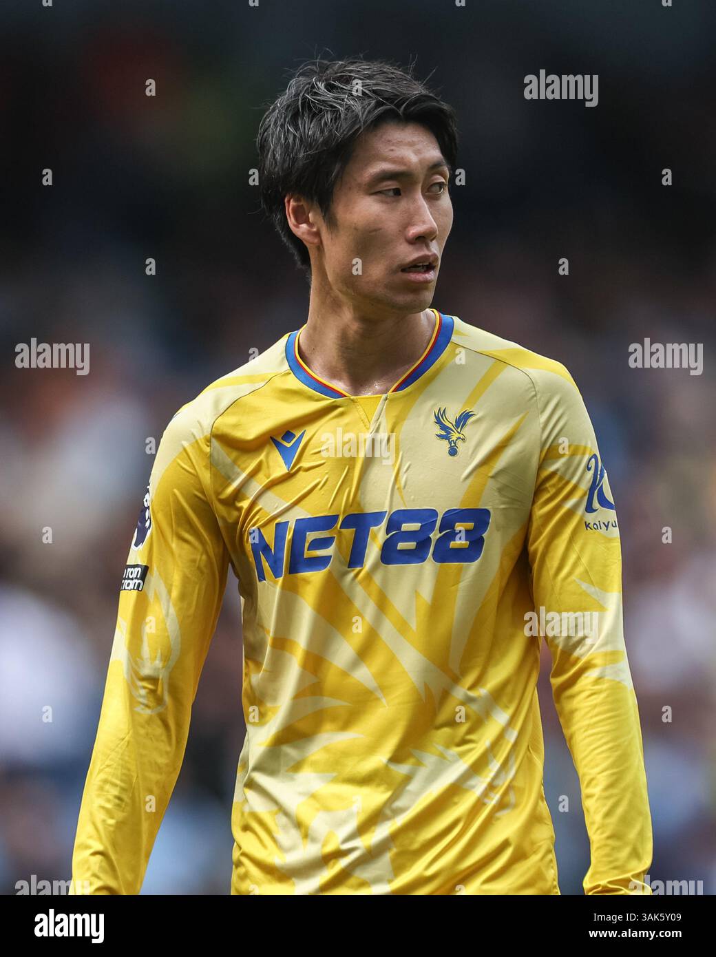 Daichi Kamada of Crystal Palace during the Premier League match Manchester City vs Crystal Palace at Etihad Stadium, Manchester, United Kingdom, 12th April 2025  (Photo by Mark Cosgrove/News Images) Stock Photo