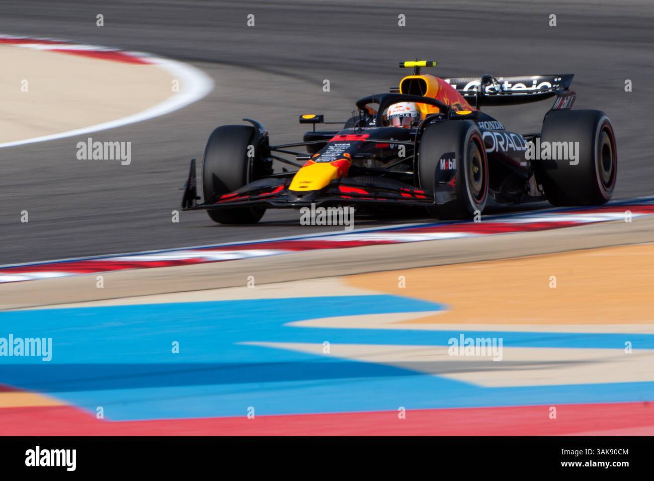 Oracle Red Bull Racing Japan Yuki Tsunoda (Oracle Red Bull Racing, Japan, #22) im RB21, BAH, Formel ...