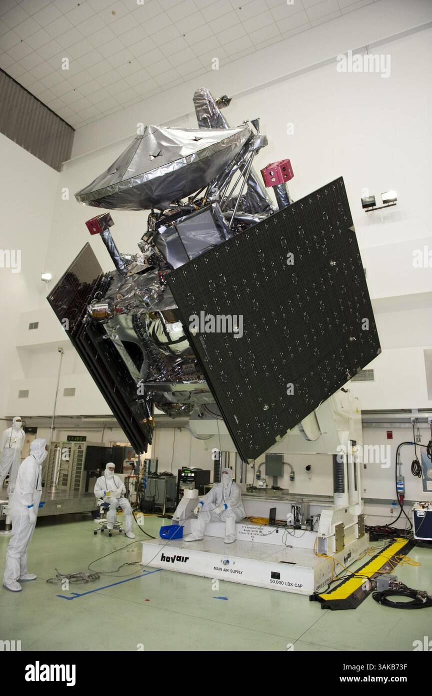 May 5, 2011 - Juno is a NASA space probe orbiting the planet Jupiter ...