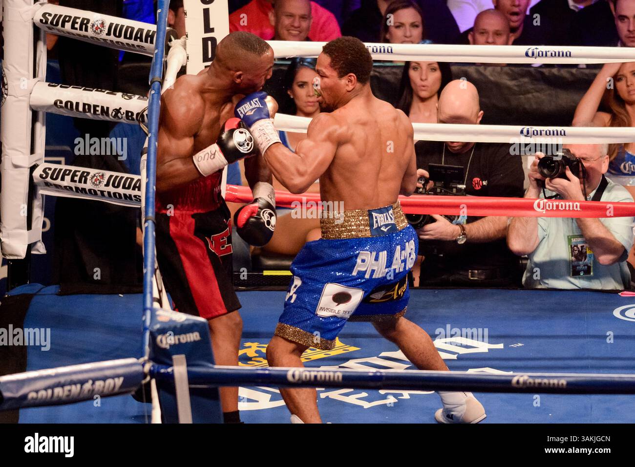 Ibf welterweight title hi-res stock photography and images - Alamy