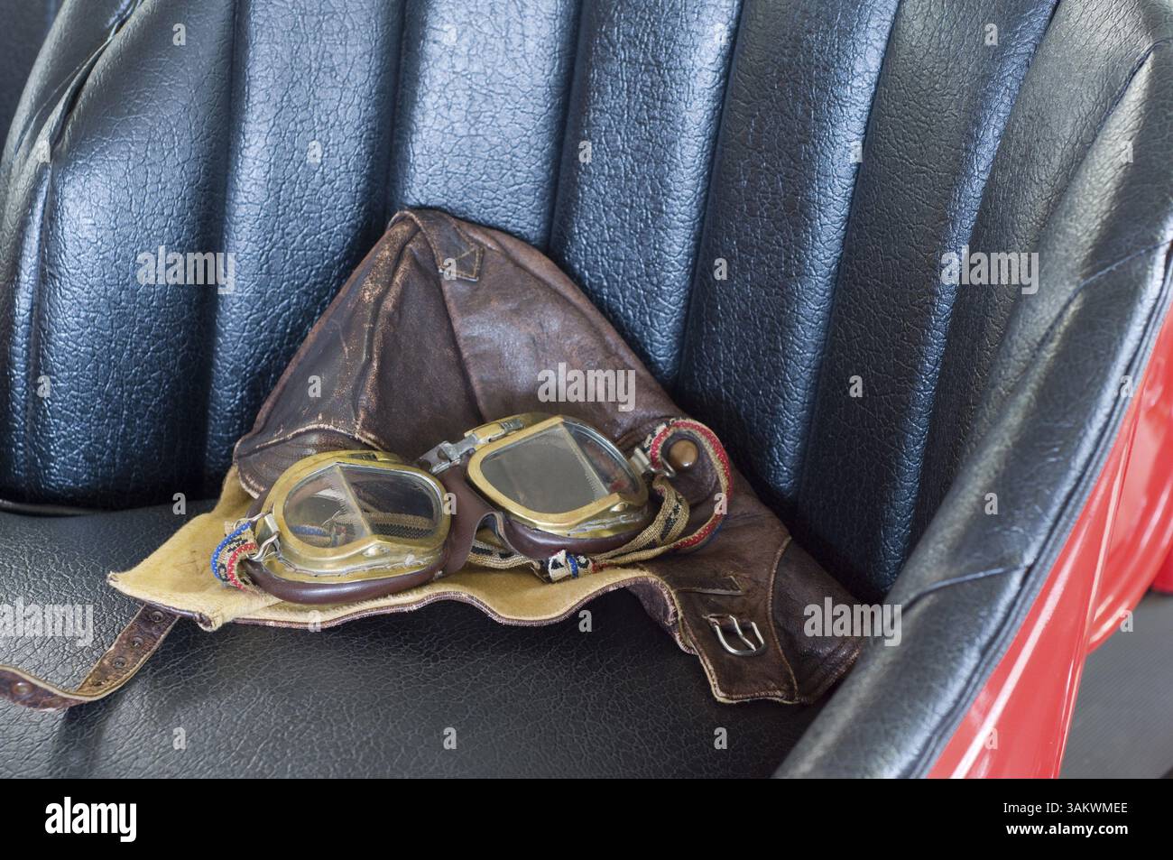 Vintage leather racing driver helmet Stock Photo - Alamy