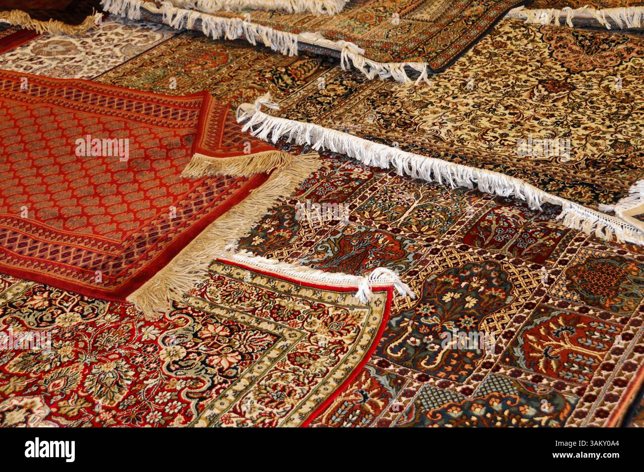 Rug weaving india hi-res stock photography and images - Alamy