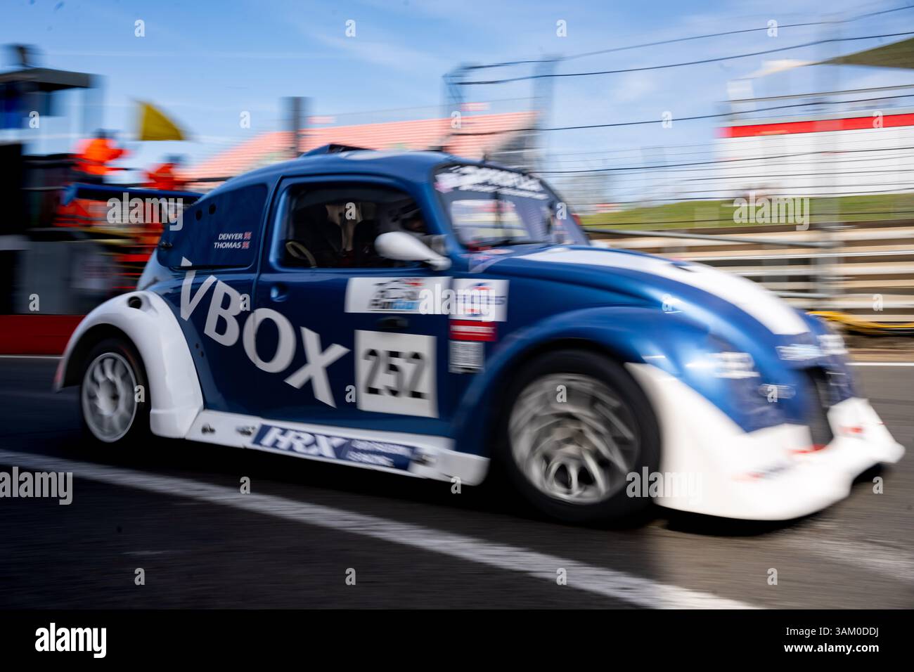Fun Cup Endurance Race At Brands Hatch 12 April 2025 Stock Photo - Alamy