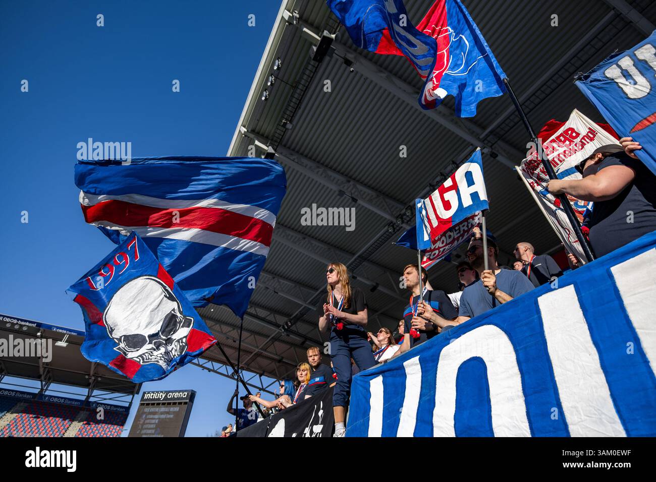 Understanding Fan Anxiety: Manager Addresses Supporter Nerves Understanding Fan Anxiety: Manager Addresses Supporter Nerves