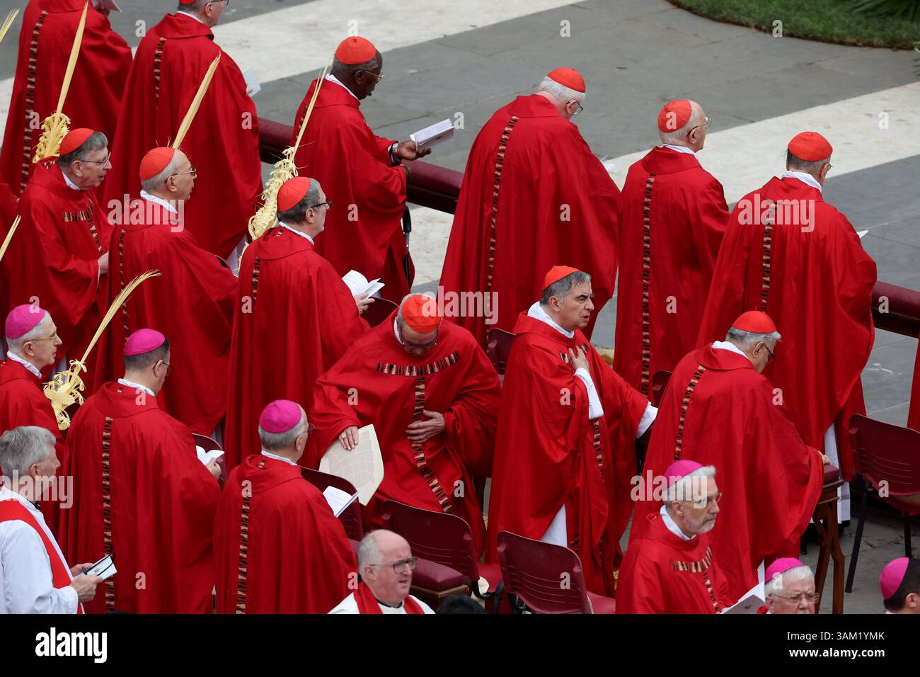Vatican City , Italy 13.04.2025 : Cardinals attend the solemn ...