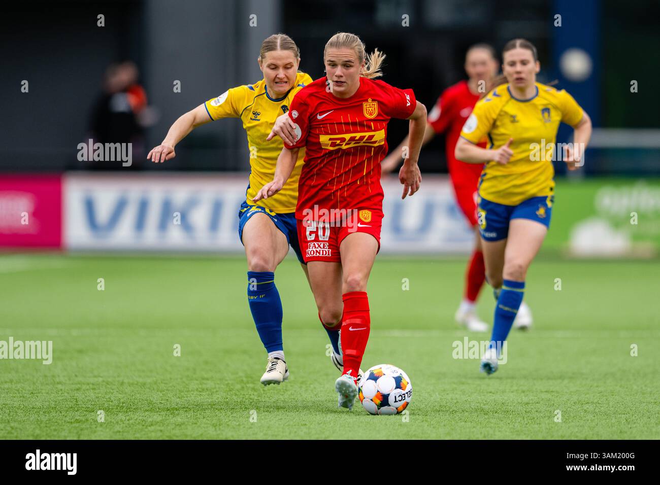 broendby-denmark-12th-apr-2025-anna-walter-20-of-fc-nordsjaelland