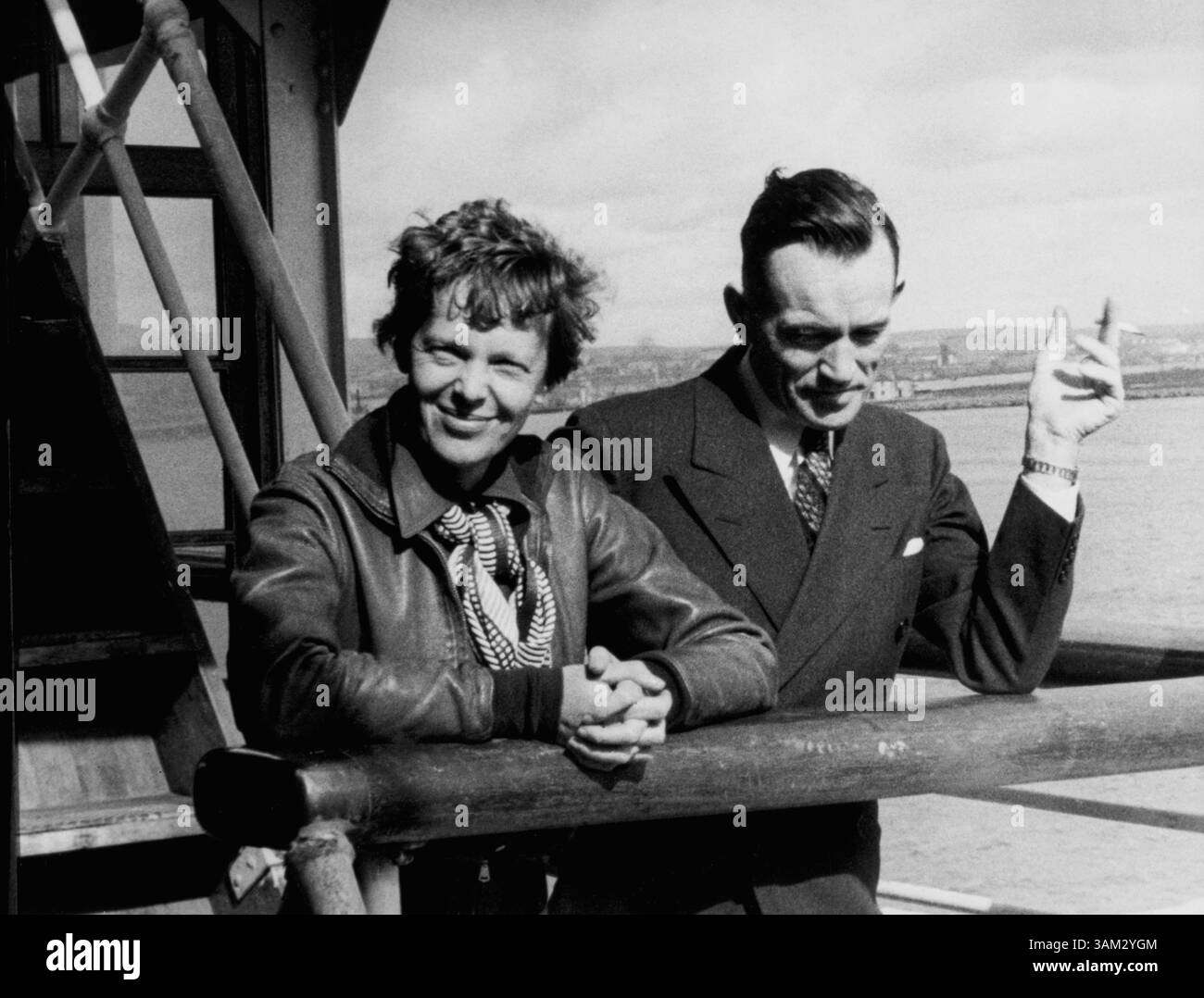 Vintage honolulu Black and White Stock Photos & Images - Alamy