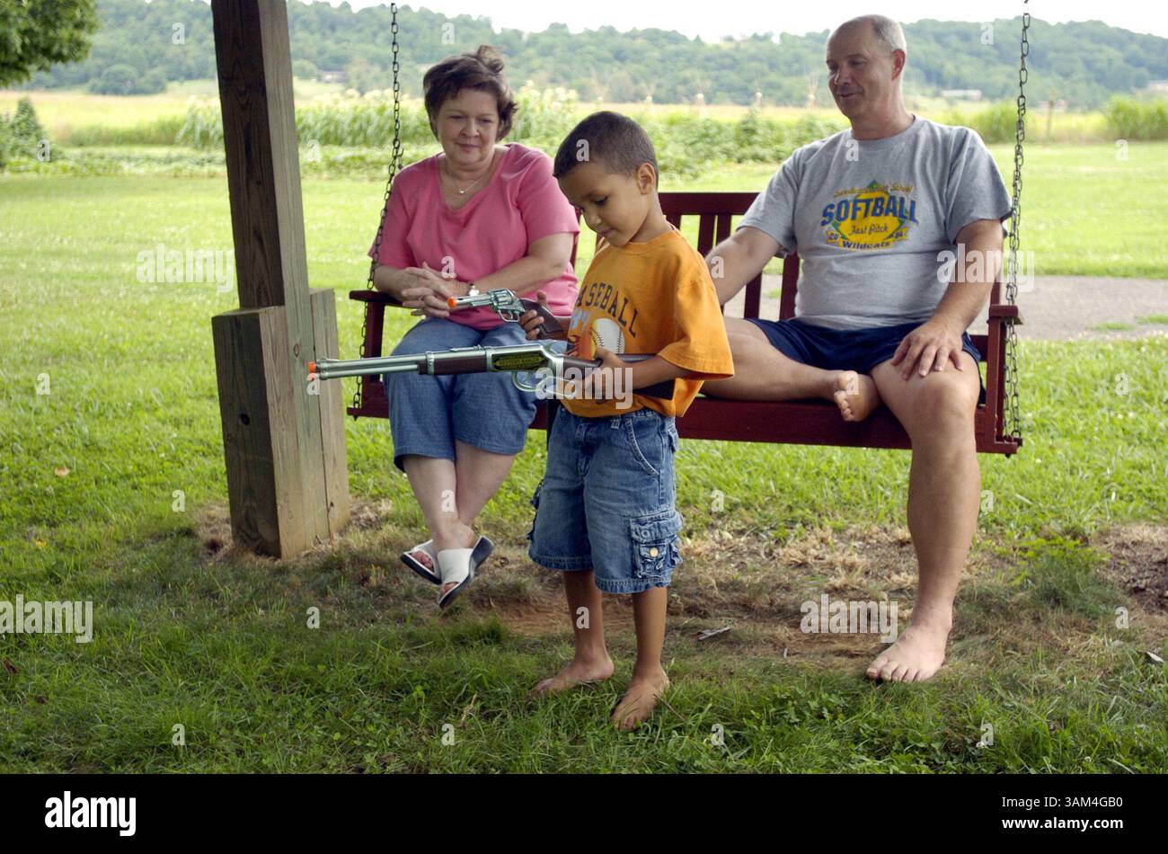 John deacon wife hi-res stock photography and images - Alamy, image size:1300x950