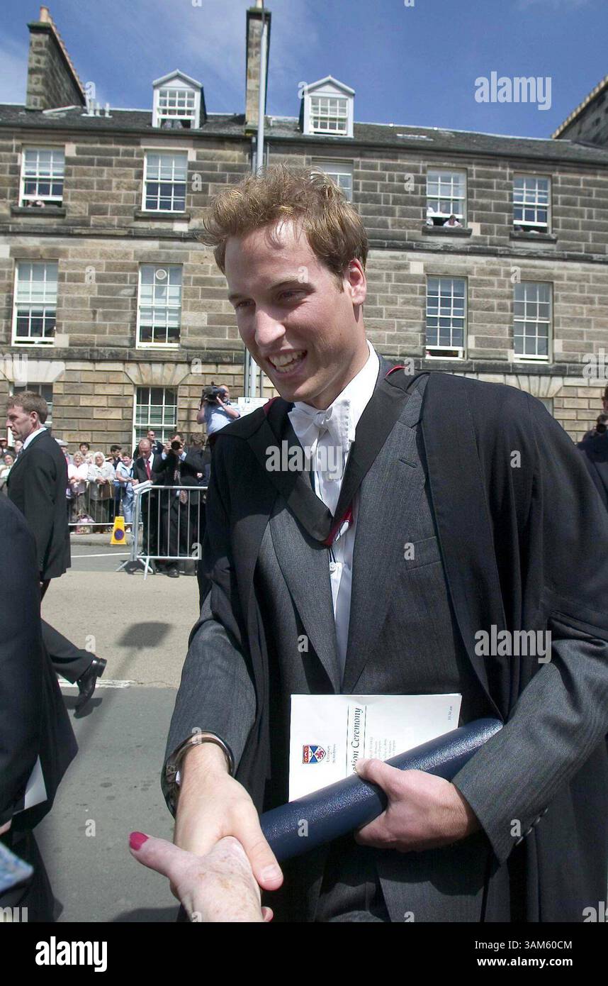 st andrews graduation dress code William hi-res stock photography and images two piece set