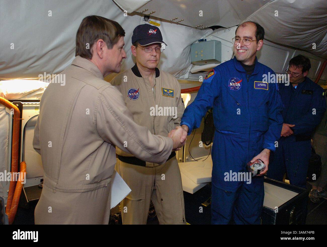 Seti research center hi-res stock photography and images - Alamy