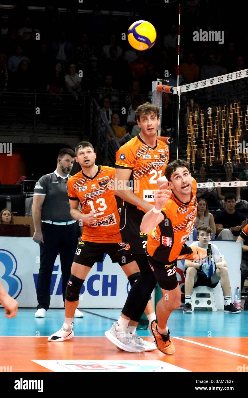 13.04.2025, Max-Schmeling-Halle, Berlin, DEU, DVV, 1.VBL, BR Volleys vs ...