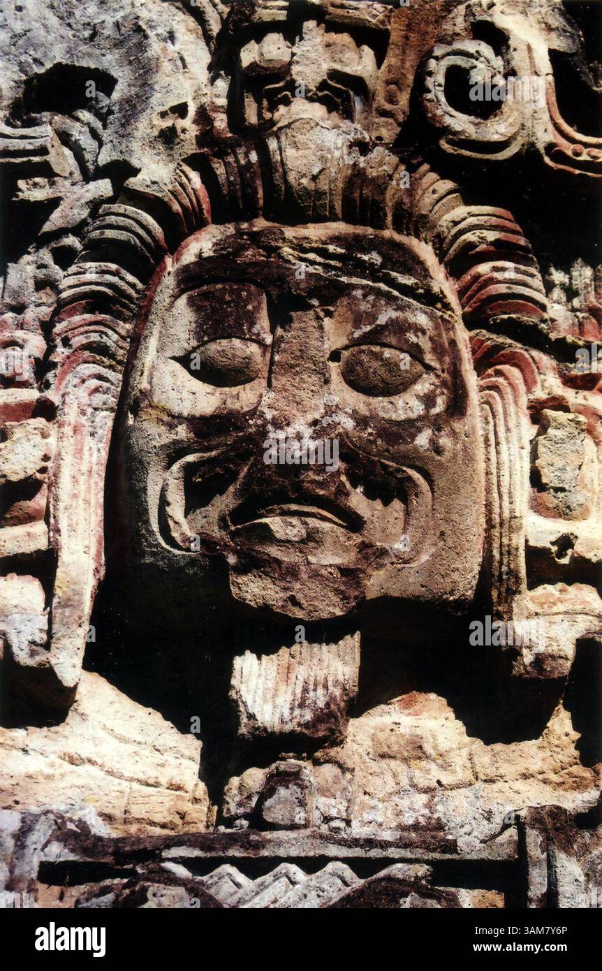 Mayan Golden Rabbit Mayan stelae d hi-res stock photography and images - Alamy