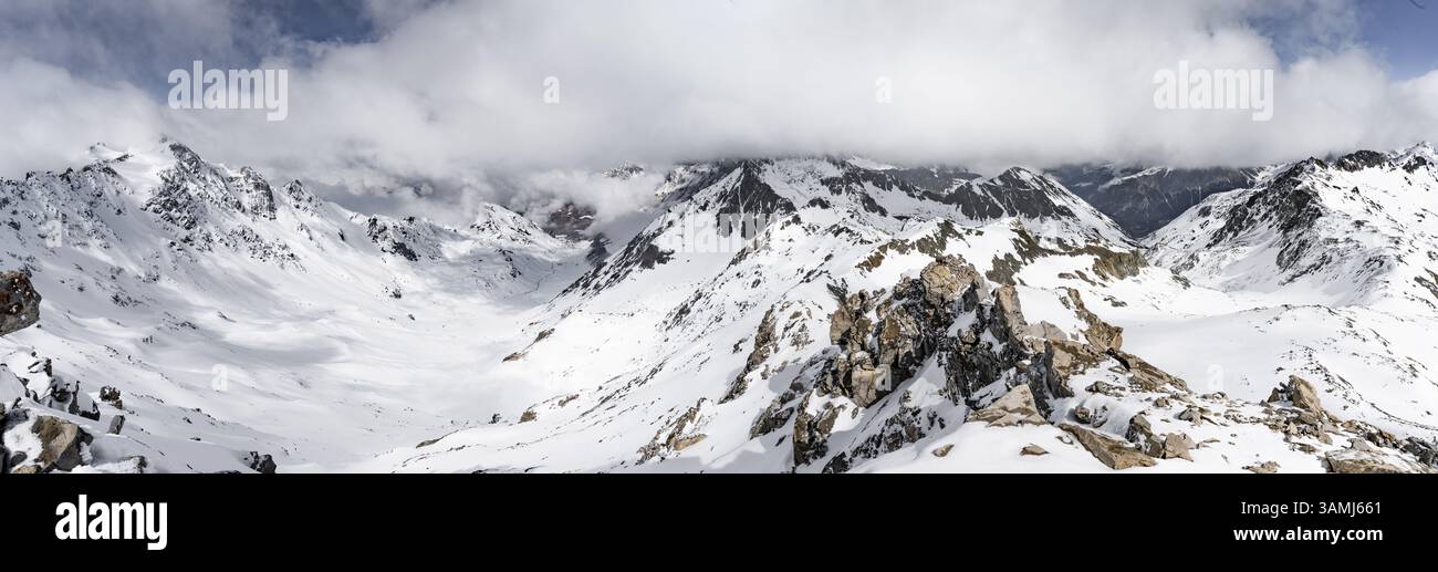Panorama, View from the summit of Piz Laviner in winter, Mountain landscape in winter, Grisons Haute Route, Albula Alps, Rhaetian Alps, Grisons, Easte Stock Photo