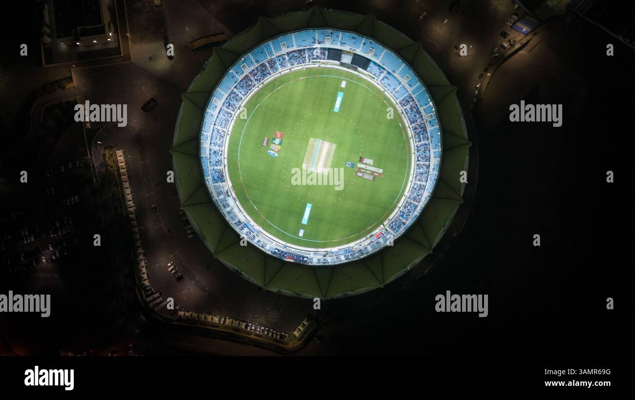 Dubai international cricket stadium hi-res stock photography and images ...
