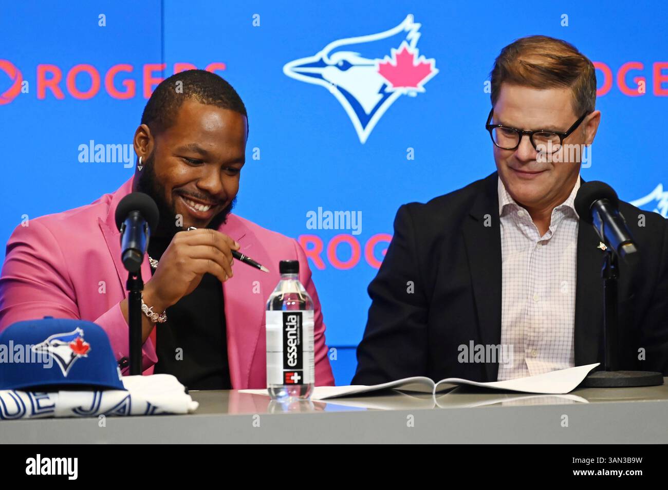 Ross Atkins expresses confidence in Vladimir Guerrero Jr. after slump