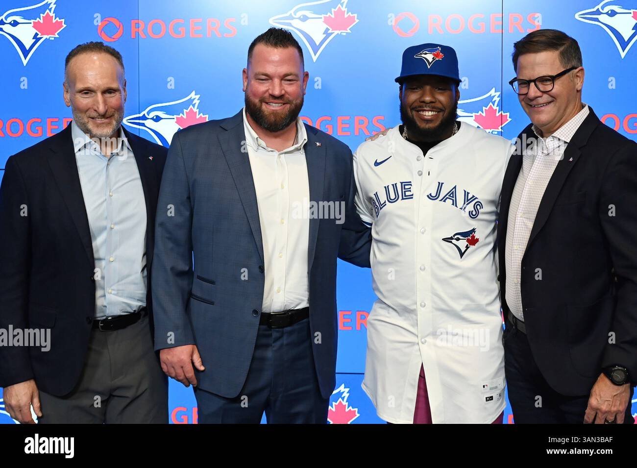 Ross Atkins expresses confidence in Vladimir Guerrero Jr. after slump