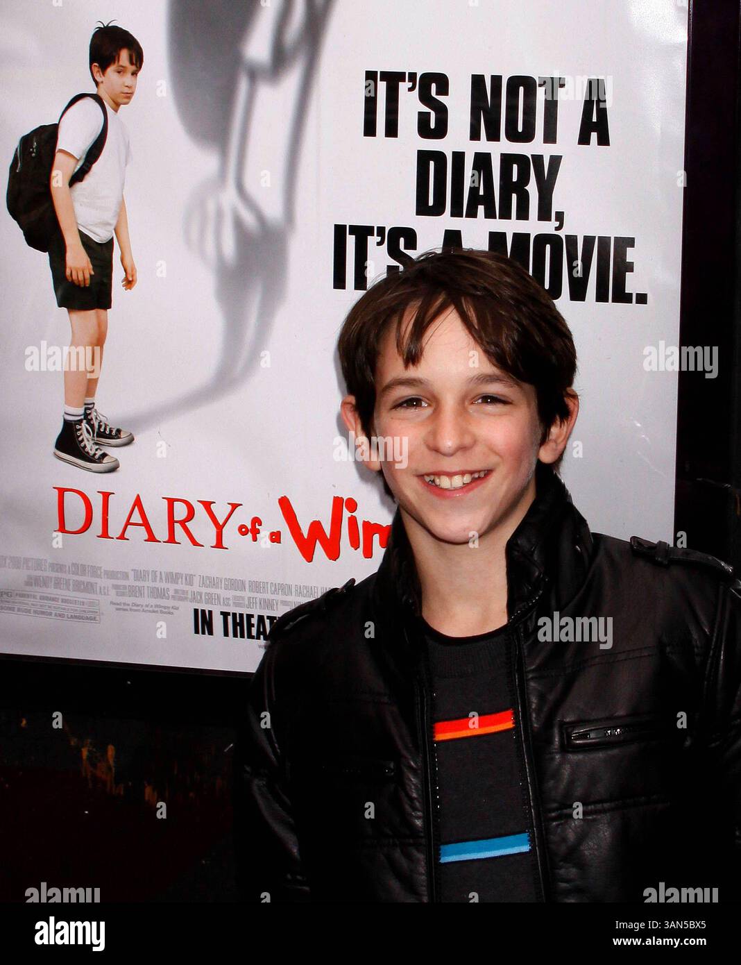 Diary wimpy kid 2010 zachary hi-res stock photography and images - Alamy, image size:1068x1390