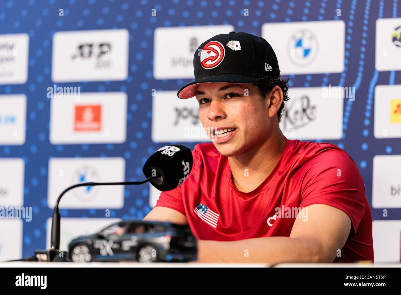 Munich, Germany. 14th April, 2025. Ben Shelton (USA) w?hrend der Pressekonferenz BMW Open by Bitpanda M?nchen ATP 500: Tag 3, M?nchen, MTTC Iphitos am 14.04.2025 Credit: dpa picture alliance/Alamy Live News Stock Photo