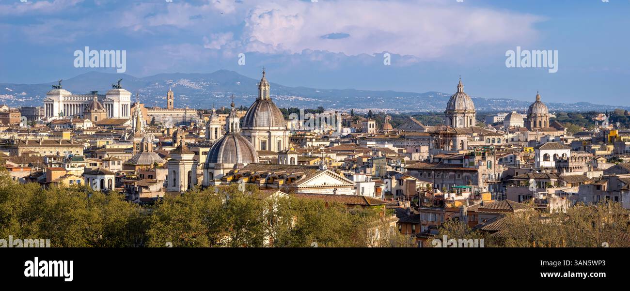 Overview of the historic center of Rome. Skyline of the city of Rome ...