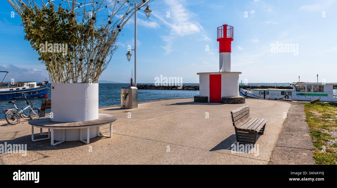 Semaphore background hi-res stock photography and images - Alamy