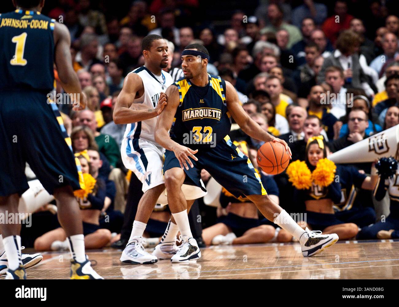 March 11 2010: Marquette's forward Lazar Hayward (32) backs into the pant in the second half during the quarterfinals round Big East Tournament game between the Villanova Wildcats and the Marquette Eagles at Madison Square Garden in New York City. Marquette defeated Villanova 80-76 to advance to the semifinals of the tournament.(Credit Image: © Duncan Williams/Cal Sport Media/ZUMApress.com) Stock Photo