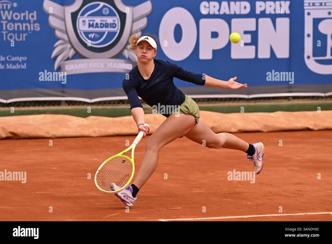 Madrid Madrid Spain 14th Apr 2025 VERONIKA PODREZ Playing Match Of madrid-madrid-spain-14th-apr-2025-veronika-podrez-playing-match-of